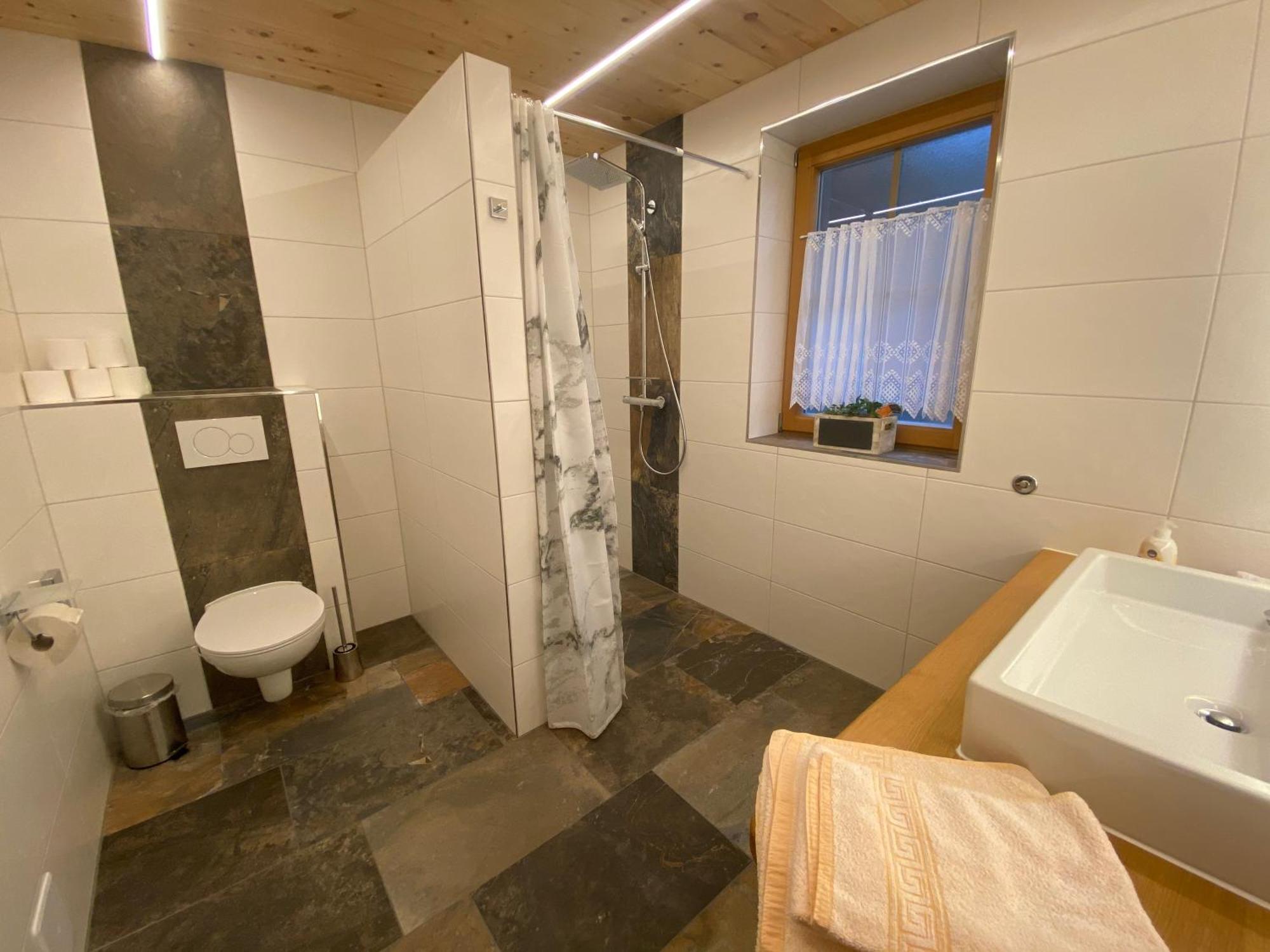 Landhaus Riesneralm Donnersbachwald Szoba fotó