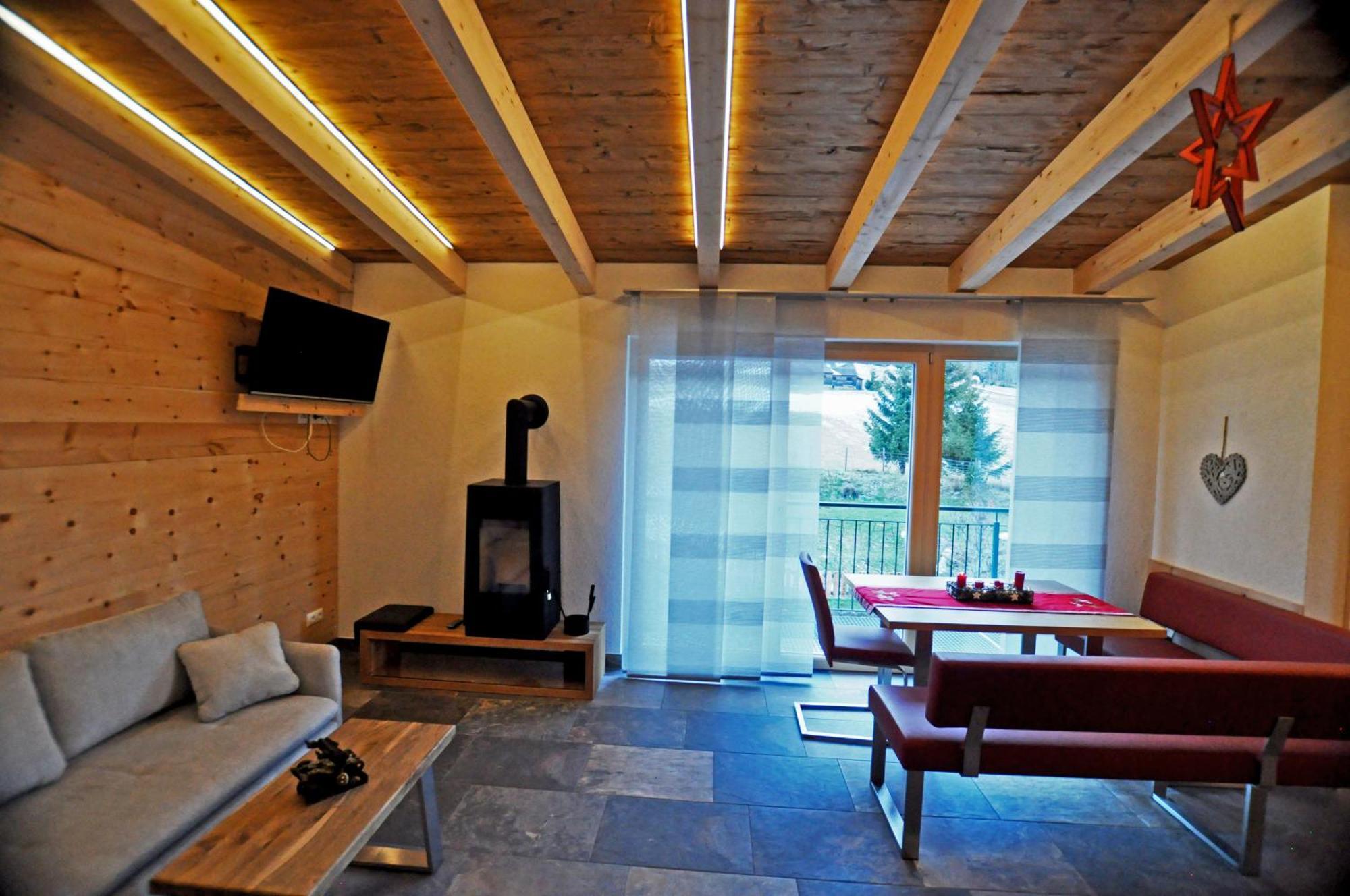 Landhaus Riesneralm Donnersbachwald Szoba fotó