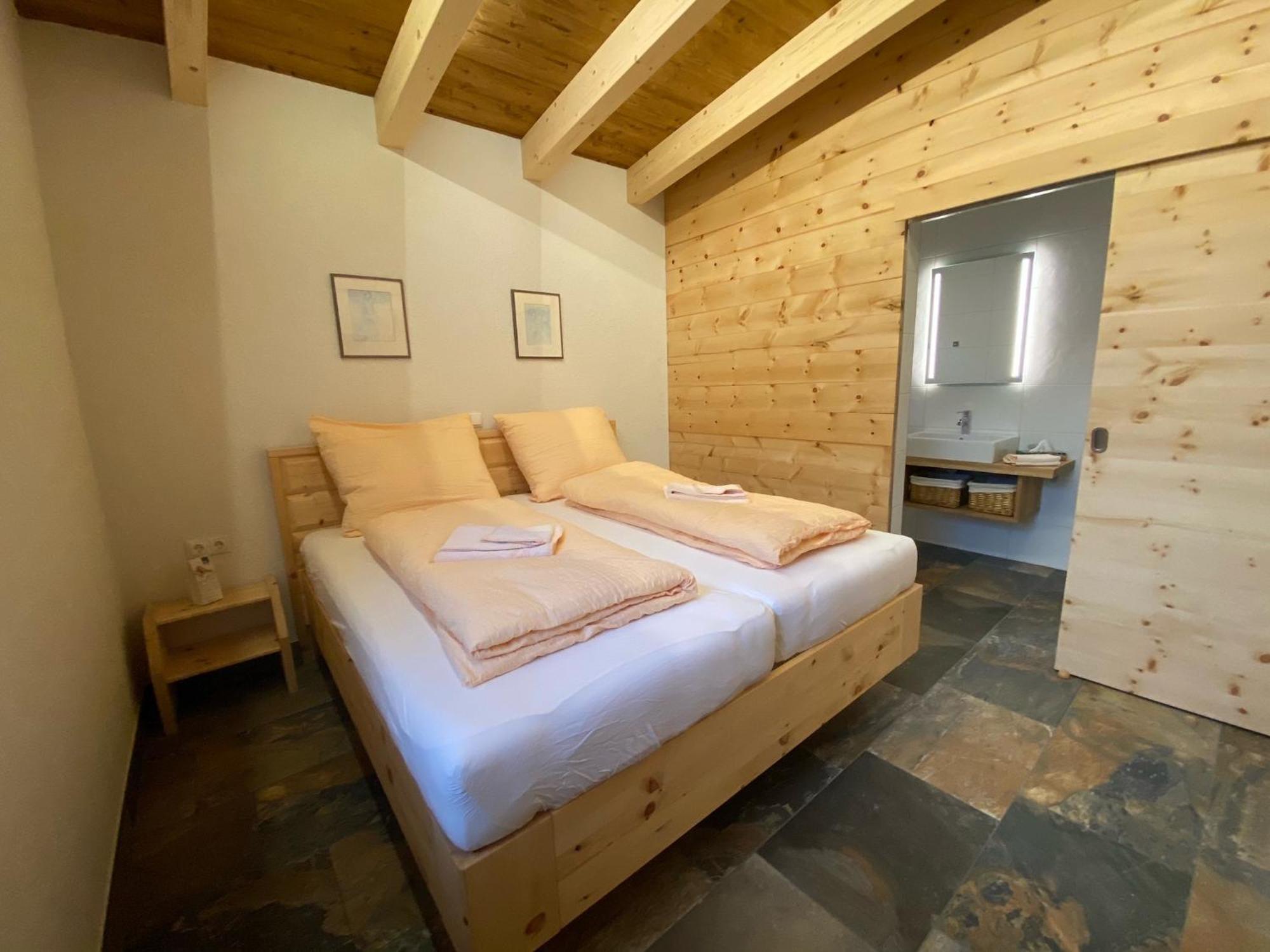 Landhaus Riesneralm Donnersbachwald Szoba fotó